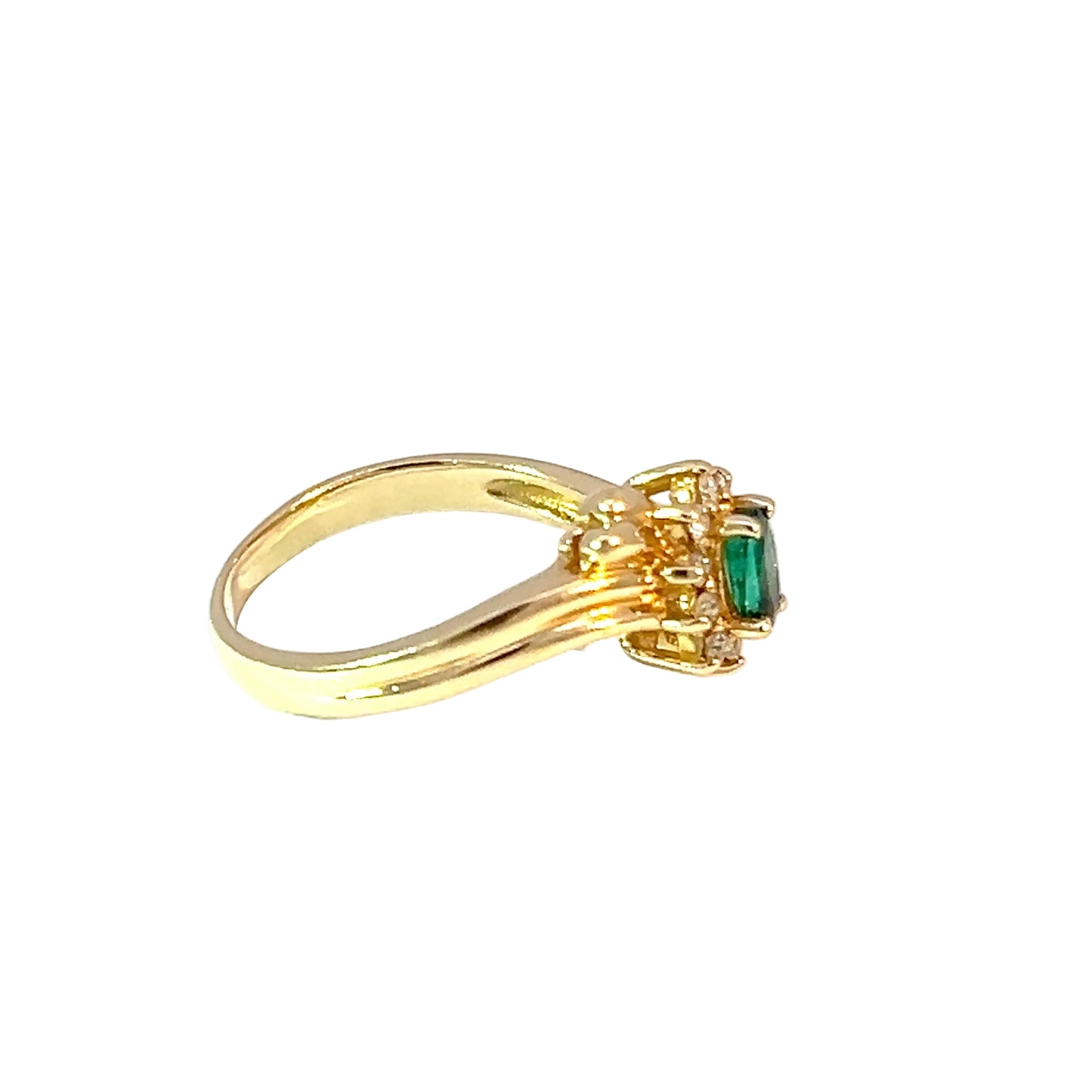 Exquisito anillo multisafiro en oro amarillo de 14 K con esmeralda oval cabujón y diamantes naturales