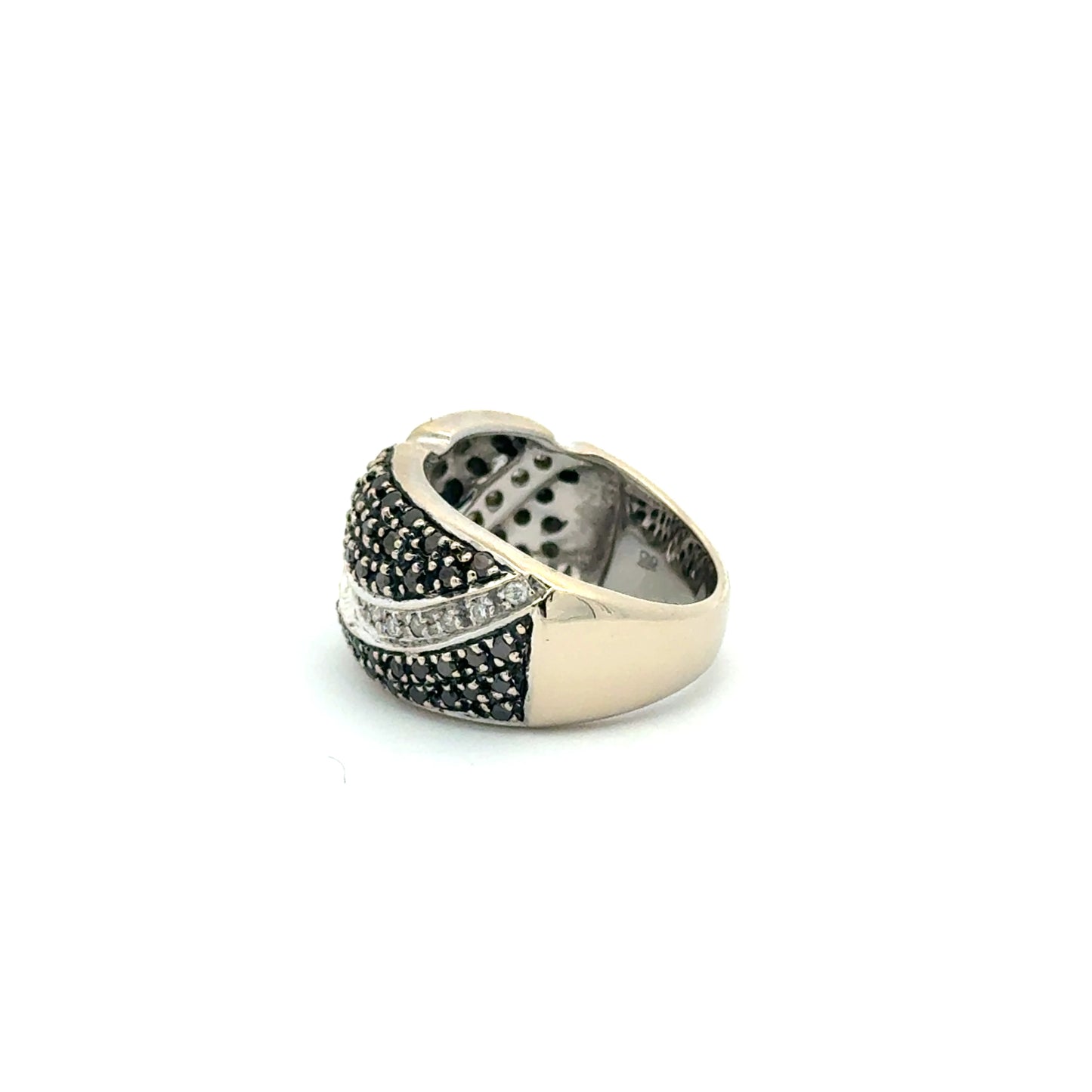Anillo de oro amarillo de 10K con diseño de mariposa y circonita cúbica