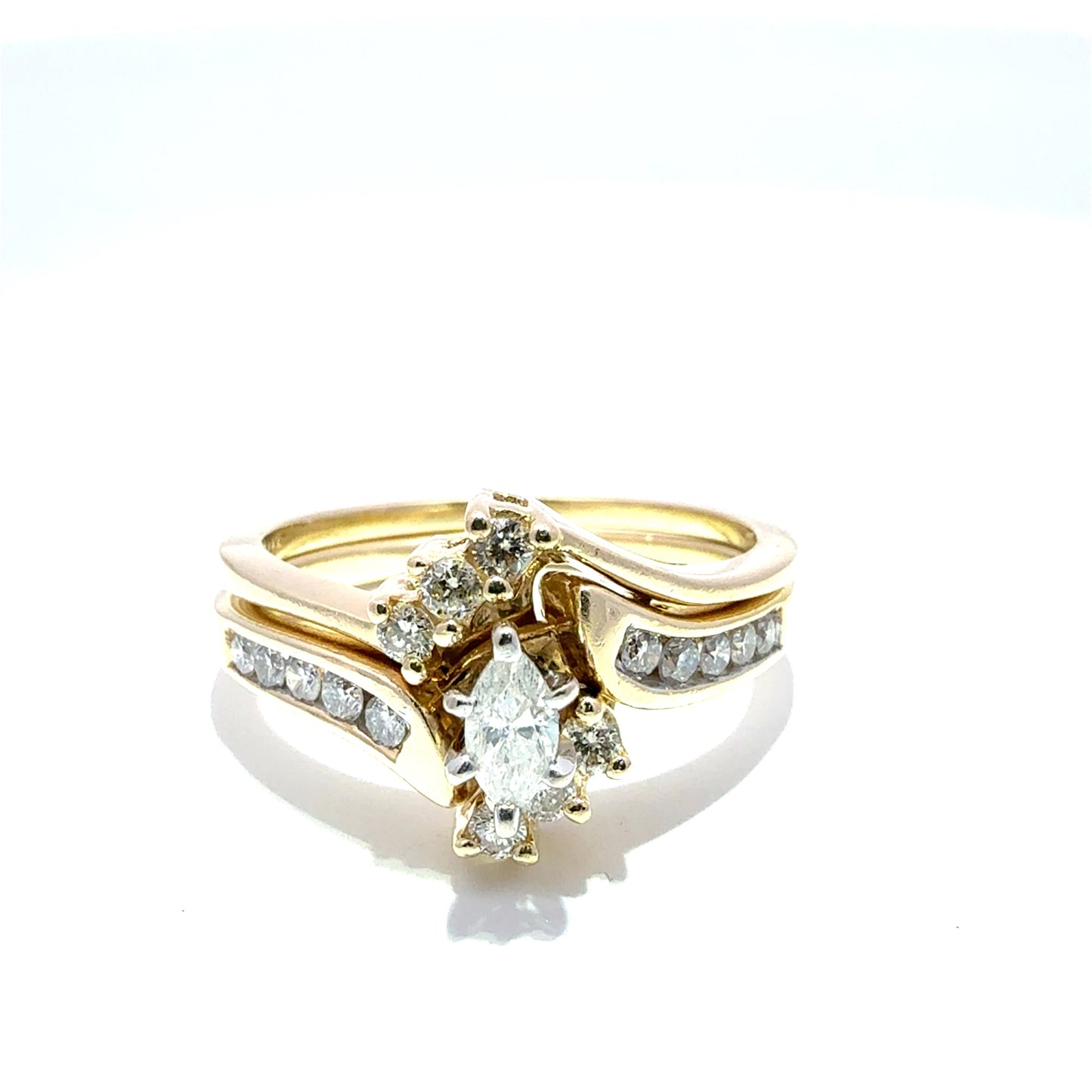 14k gold engagement ring with diamonds