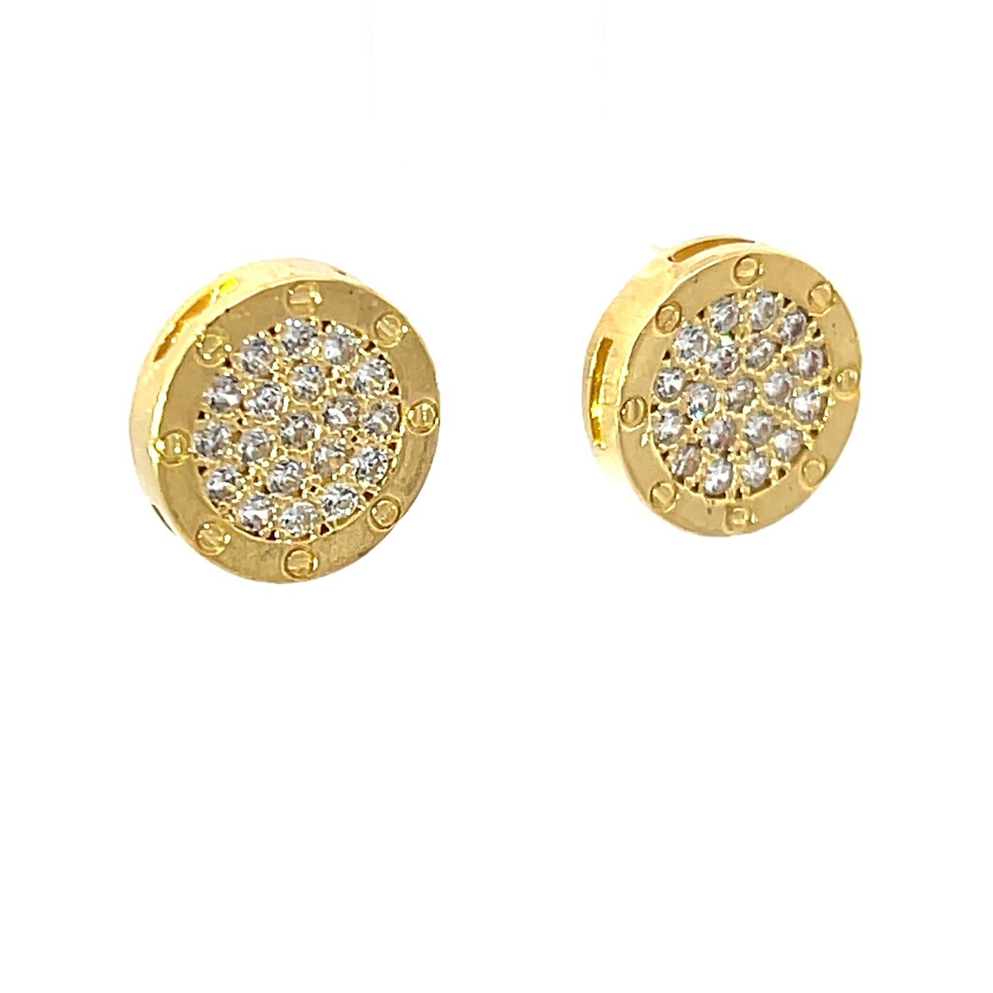 Elegantes aretes durmientes en oro amarillo de 10K con circonitas cúbicas de excelente calidad.