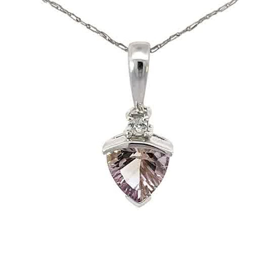 Elegant pendant with Trilliant Amethyst in 14K white gold