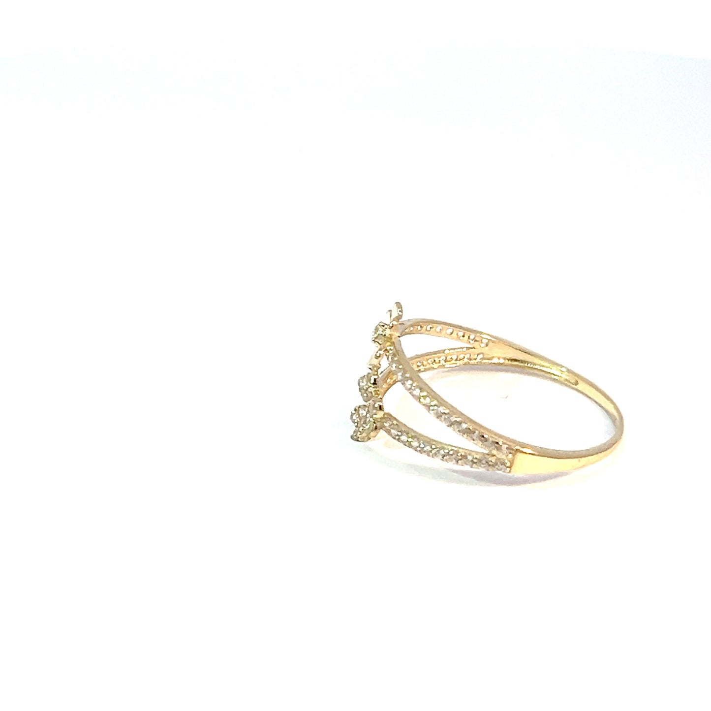 Anillo floral de oro amarillo de 10K con circonita cúbica