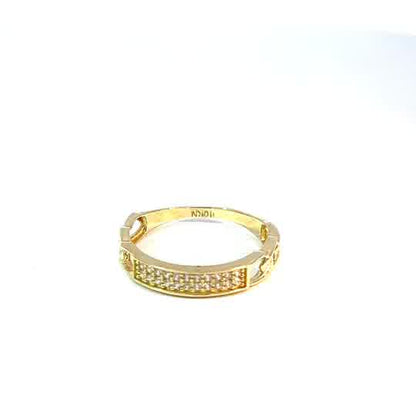 Anillo de varias piedras en oro amarillo de 10K con circonia cúbica