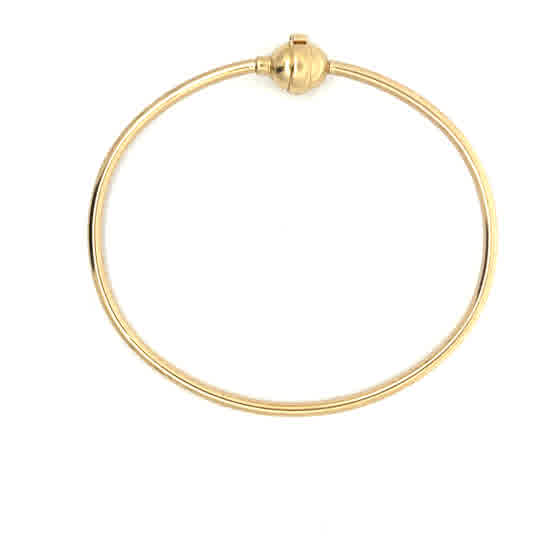 Elegant Bangle bracelet in yellow gold, minimalist design