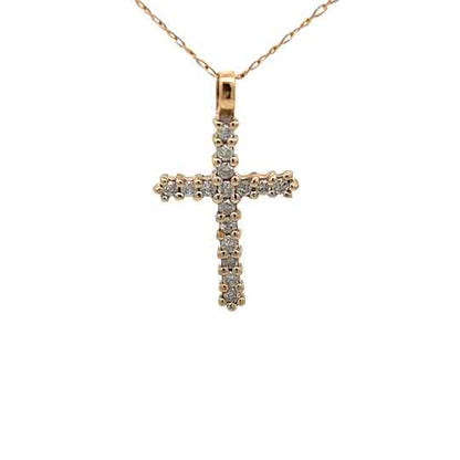 Colgante de oro amarillo de 10 quilates con decoración de diamantes naturales.