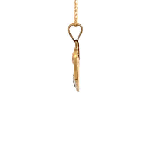 Colgante de oro amarillo de 10k con diseño de corazón y detalles en oro blanco y rosa.