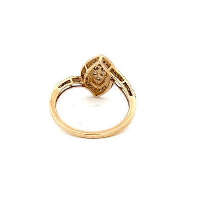 Anillo de oro amarillo de 10k con diamantes naturales talla marquesa y acentos brillantes