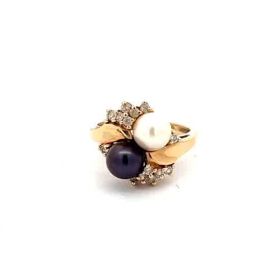Anillo de oro amarillo de 14k con perla blanca redonda