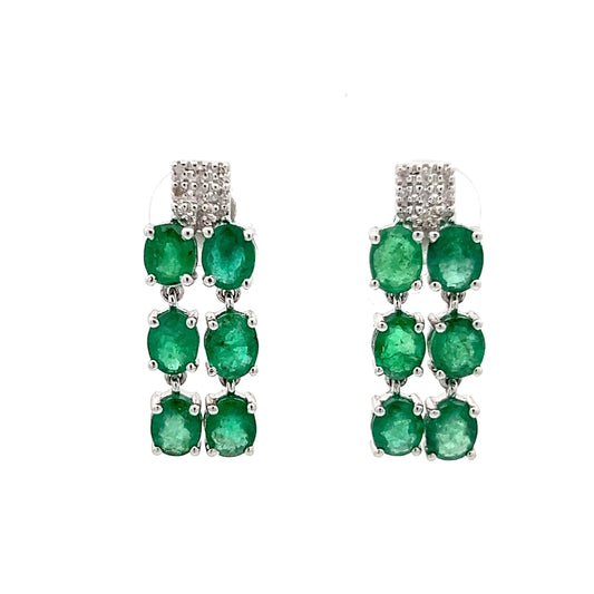 18k White Gold Long Earrings with Oval Emeralds and Natural Diamonds