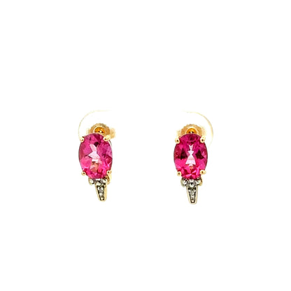 Pendientes de oro amarillo de 14k con topacio azul talla brillante