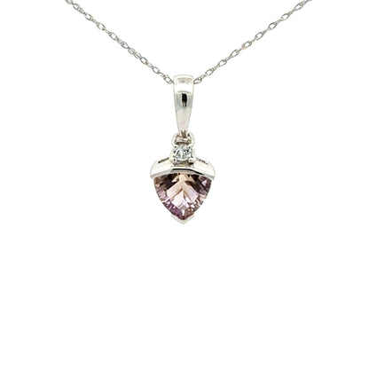 Elegante dije de plata 925 en forma de corazón con circonita cúbica