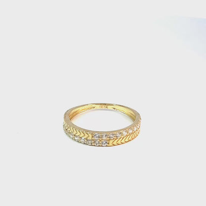 Multi gem ring in 10K Yellow Gold with cubic zirconia